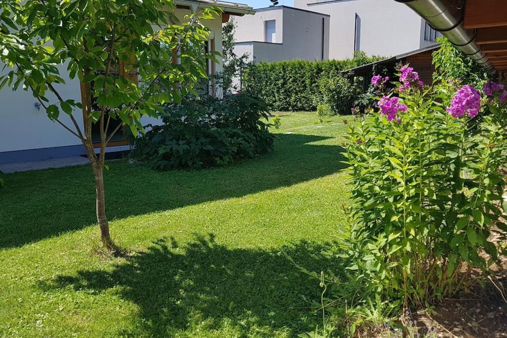Wohnung Mit Balkon In Velden - Appartment Berge Bytilly Velden am Wörthersee Exteriör bild